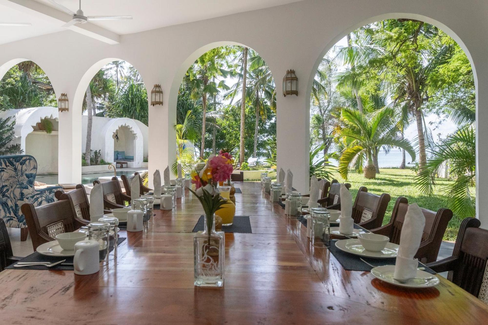 Nomad Beach Resort Diani Beach Exterior photo
